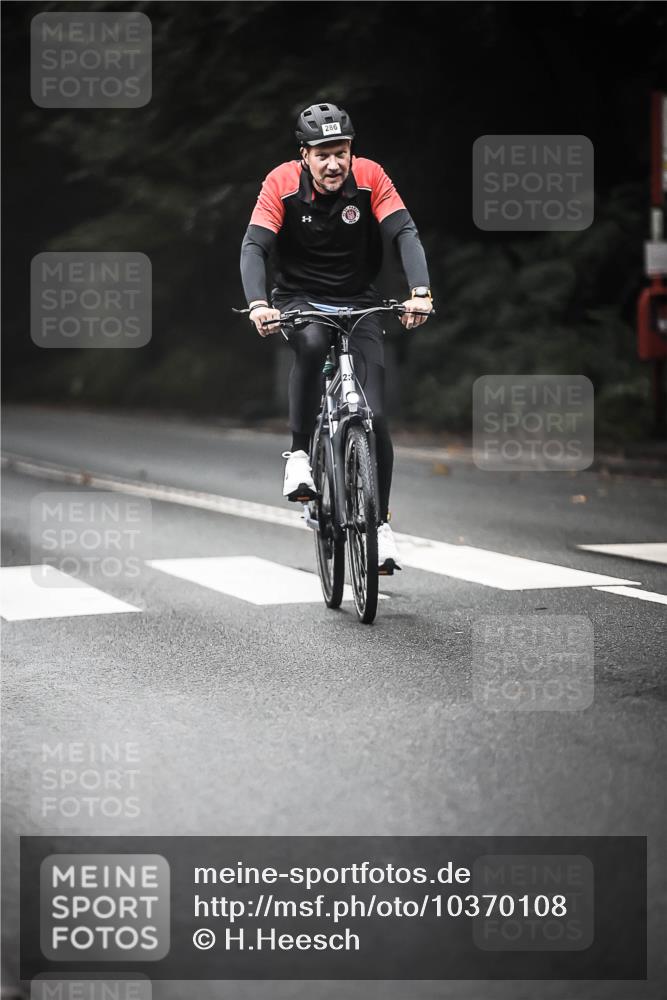 13.09.2026 - Stadtparktriathlon H.Heesch http://msf.ph/oto/10370108 13.09.2026 10:19:37 Radfahren 225, 229, 260, 286, 305, 307, 322, 402, 439 meine-sportfotos.de