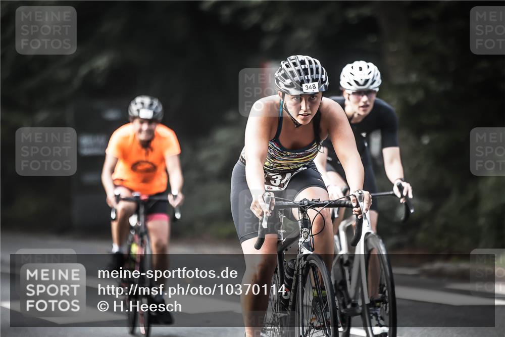 13.09.2026 - Stadtparktriathlon H.Heesch http://msf.ph/oto/10370114 13.09.2026 10:49:19 Radfahren 348, 363, 368, 386, 395, 422, 476 meine-sportfotos.de