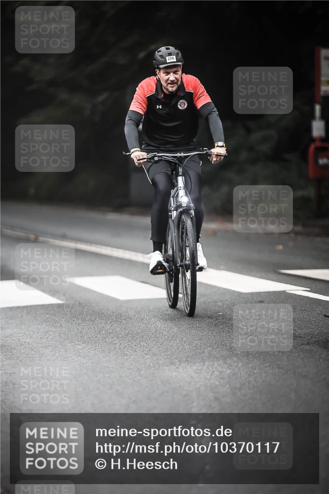 13.09.2026 - Stadtparktriathlon H.Heesch http://msf.ph/oto/10370117 13.09.2026 10:19:37 Radfahren 225, 229, 260, 286, 305, 307, 322, 402, 439 meine-sportfotos.de
