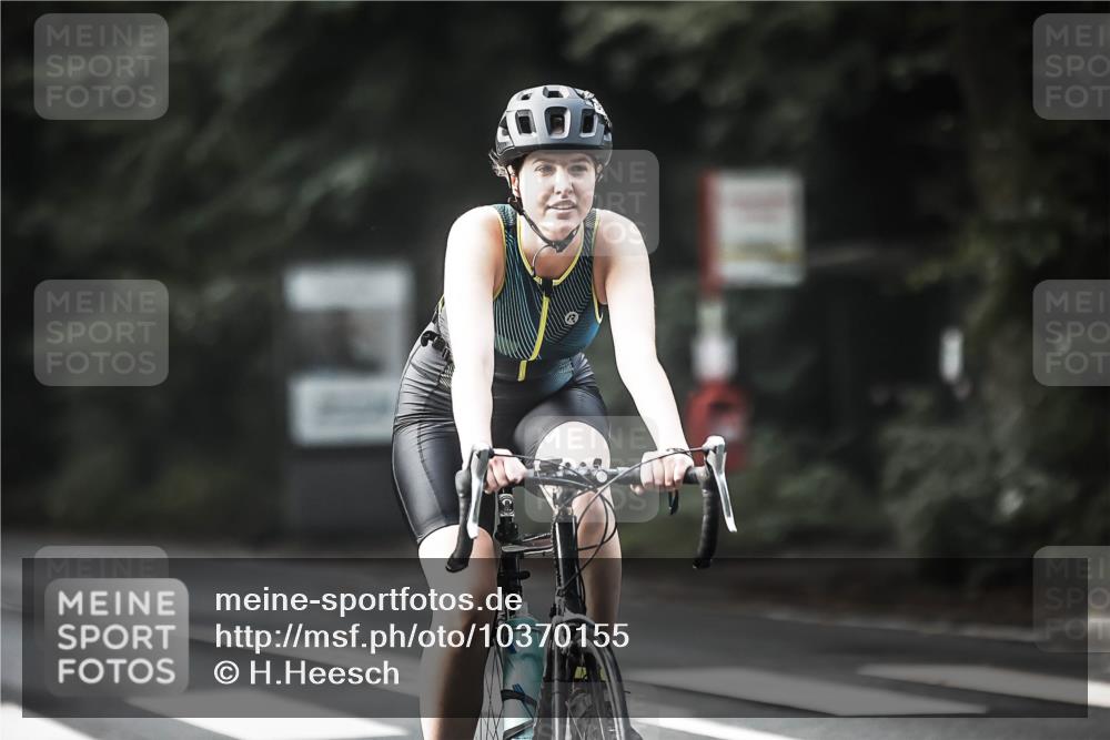 13.09.2026 - Stadtparktriathlon H.Heesch http://msf.ph/oto/10370155 13.09.2026 10:49:22 Radfahren 348, 363, 368, 386, 395, 422, 476 meine-sportfotos.de