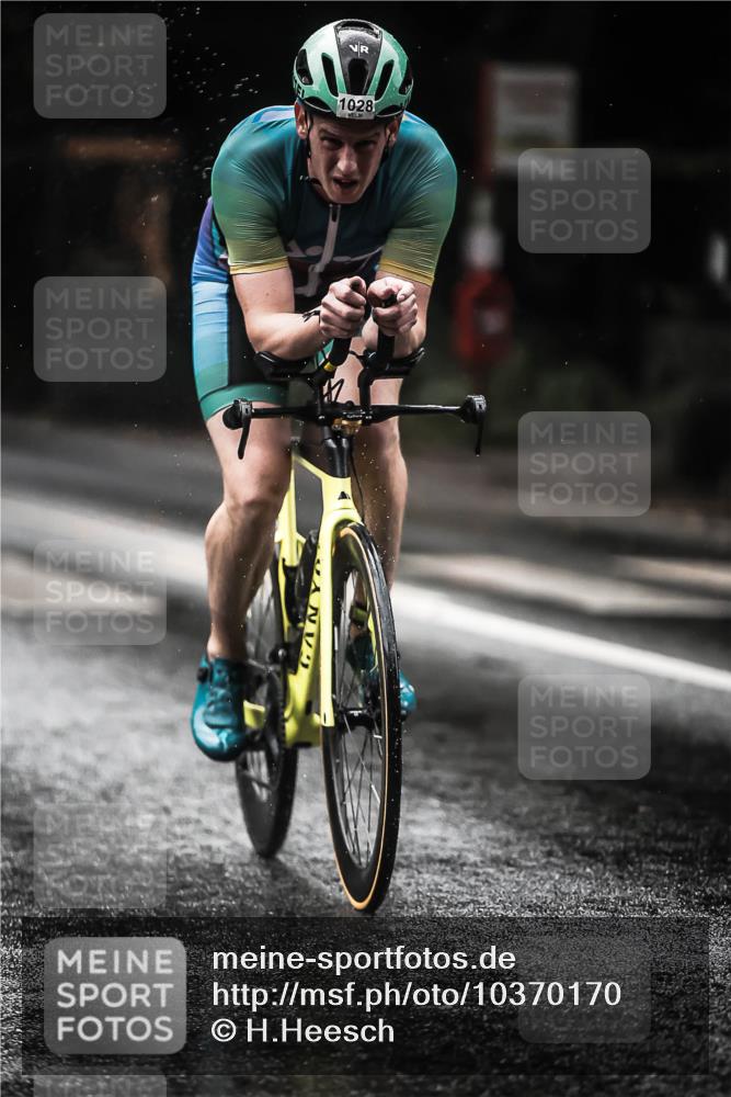 13.09.2026 - Stadtparktriathlon H.Heesch http://msf.ph/oto/10370170 13.09.2026 12:05:31 Radfahren 847, 1028 meine-sportfotos.de