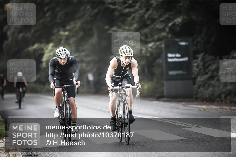13.09.2026 - Stadtparktriathlon H.Heesch http://msf.ph/oto/10370187 13.09.2026 10:49:32 Radfahren 409, 496, 503, 560 meine-sportfotos.de