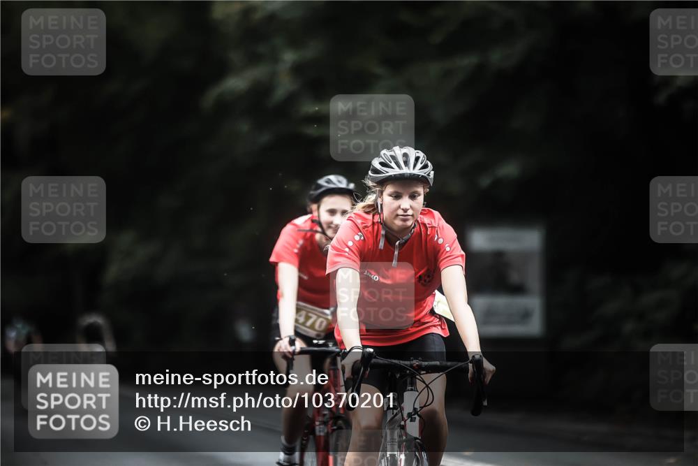 13.09.2026 - Stadtparktriathlon H.Heesch http://msf.ph/oto/10370201 13.09.2026 13:23:33 Radfahren 1423, 1440, 1470 meine-sportfotos.de