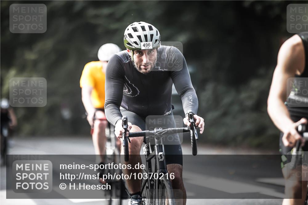 13.09.2026 - Stadtparktriathlon H.Heesch http://msf.ph/oto/10370216 13.09.2026 10:49:33 Radfahren 409, 496, 503, 560 meine-sportfotos.de