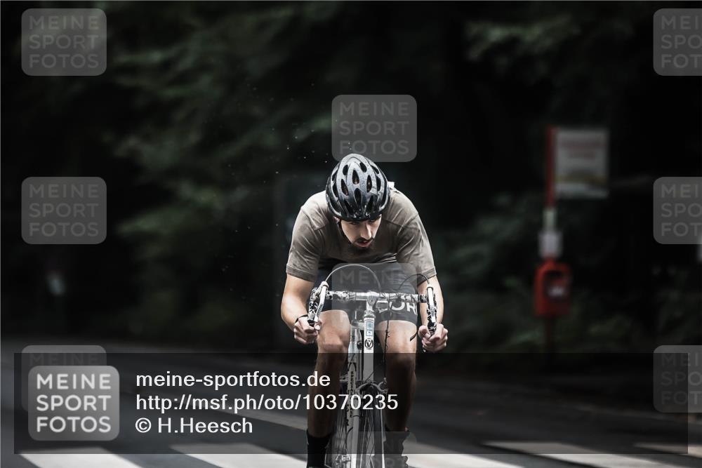 13.09.2026 - Stadtparktriathlon H.Heesch http://msf.ph/oto/10370235 13.09.2026 13:23:38 Radfahren 1286, 1317, 1423, 1434, 1440, 1470, 1525, 1529 meine-sportfotos.de