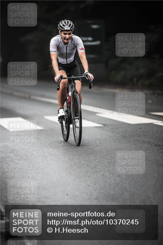 13.09.2026 - Stadtparktriathlon H.Heesch http://msf.ph/oto/10370245 13.09.2026 10:19:46 Radfahren 260, 267, 402, 406, 437, 439 meine-sportfotos.de