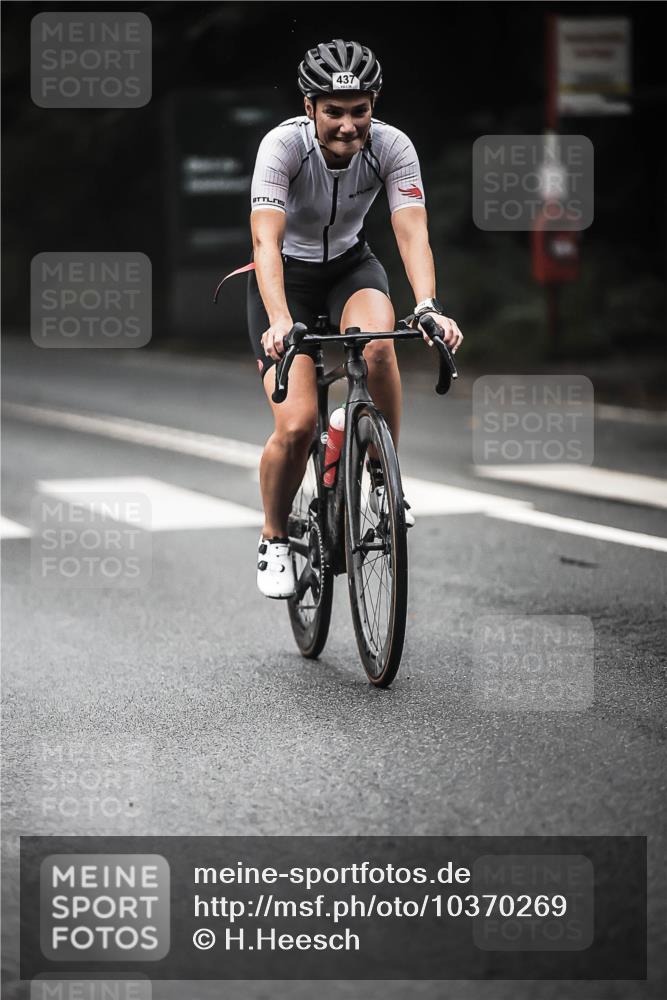 13.09.2026 - Stadtparktriathlon H.Heesch http://msf.ph/oto/10370269 13.09.2026 10:19:47 Radfahren 260, 267, 402, 406, 437, 439 meine-sportfotos.de