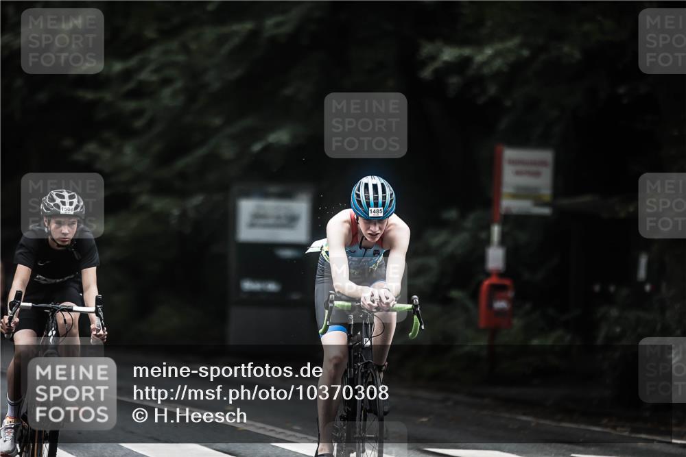 13.09.2026 - Stadtparktriathlon H.Heesch http://msf.ph/oto/10370308 13.09.2026 13:24:05 Radfahren 1199, 1289, 1351, 1426, 1446, 1452, 1485, 1508 meine-sportfotos.de