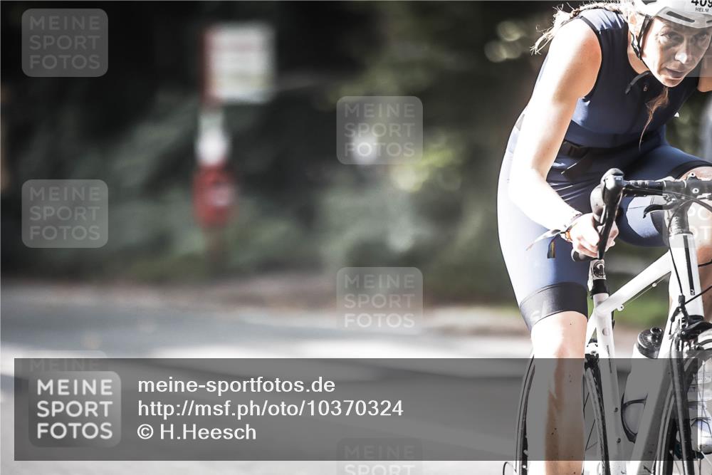 13.09.2026 - Stadtparktriathlon H.Heesch http://msf.ph/oto/10370324 13.09.2026 10:49:37 Radfahren 409, 461, 496, 503, 560 meine-sportfotos.de