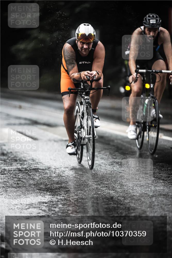 13.09.2026 - Stadtparktriathlon H.Heesch http://msf.ph/oto/10370359 13.09.2026 12:05:44 Radfahren 899, 918, 920, 954, 970, 980, 999, 1009, 1037, 1065 meine-sportfotos.de