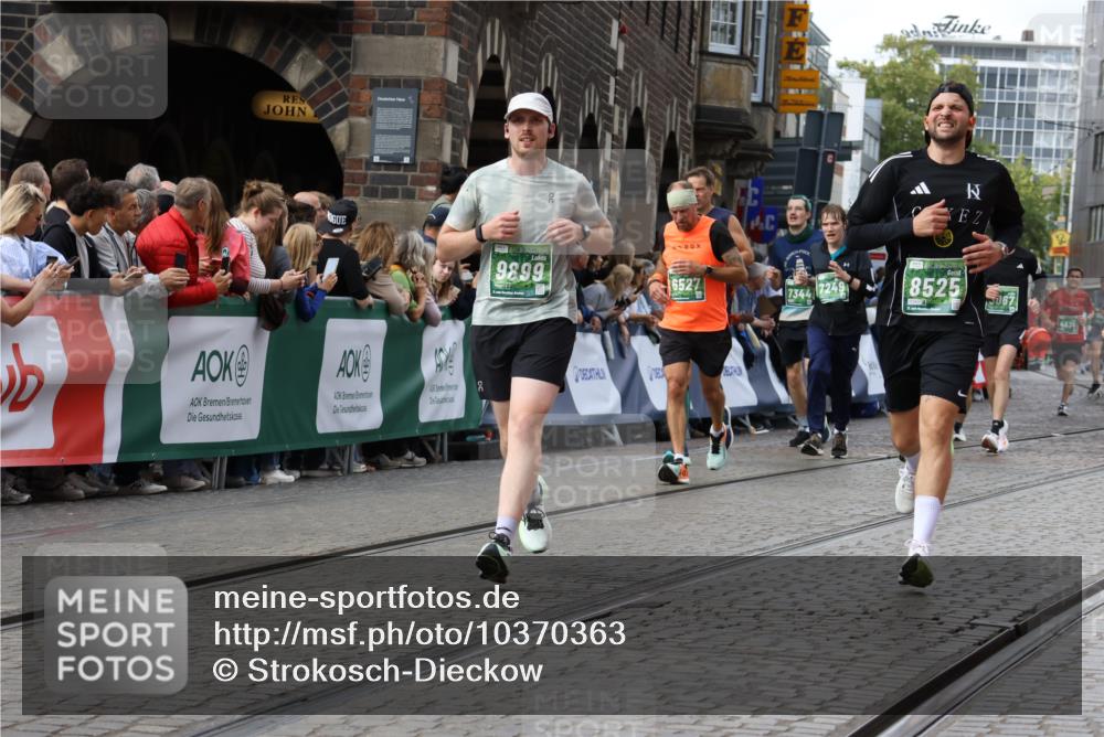 13.09.2026 - 21. swb-Marathon Bremen Strokosch-Dieckow http://msf.ph/oto/10370363 13.09.2026 13:36:25 Ziel 563, 1072, 1867, 2339, 2565, 2931, 2949, 3026, 3224, 3291, 3454, 3489, 4016, 4989, 5026, 5259, 5276, 5800, 5816, 6159, 6874, 6982, 7036, 7043, 7256, 7379, 7385, 7804, 8145, 8227, 8275, 8488, 8511, 8941, 9026, 9076, 9226, 9243, 9497, 9564, 13179, 13238, 164, 372, 900, 1738, 1880, 2467, 2673, 2731, 2819, 2823, 3067, 3585, 3815, 4006, 4050, 4182, 4216, 4304, 4414, 4676, 5061, 5656, 5781, 6340, 6516, 6527, 6568, 7039, 7249, 7344, 7656, 7765, 7808, 8525, 8723, 8790, 8905, 9776 meine-sportfotos.de