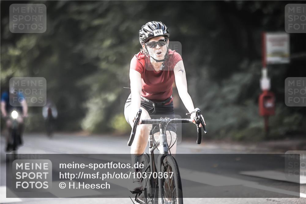 13.09.2026 - Stadtparktriathlon H.Heesch http://msf.ph/oto/10370367 13.09.2026 10:49:42 Radfahren 409, 442, 457, 461, 554 meine-sportfotos.de