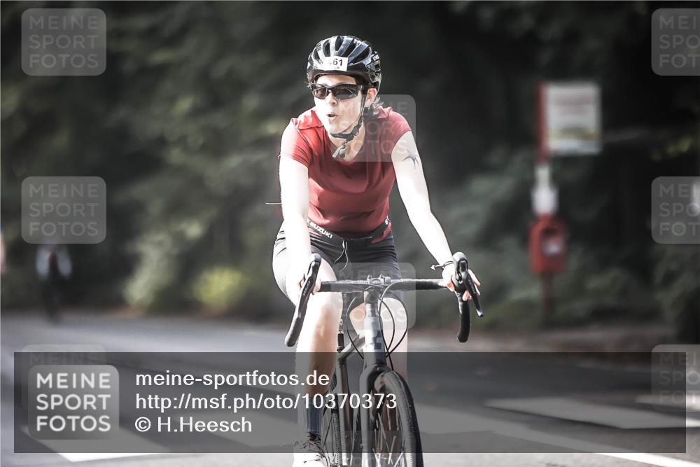 13.09.2026 - Stadtparktriathlon H.Heesch http://msf.ph/oto/10370373 13.09.2026 10:49:42 Radfahren 409, 442, 457, 461, 554 meine-sportfotos.de