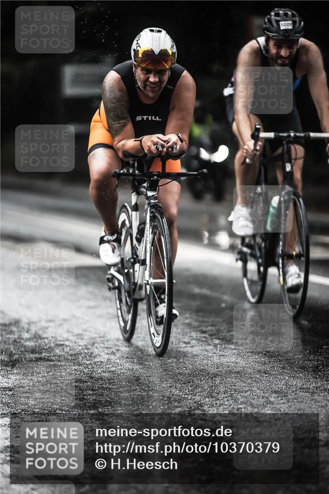 13.09.2026 - Stadtparktriathlon H.Heesch http://msf.ph/oto/10370379 13.09.2026 12:05:44 Radfahren 899, 918, 920, 954, 970, 980, 999, 1009, 1037, 1065 meine-sportfotos.de