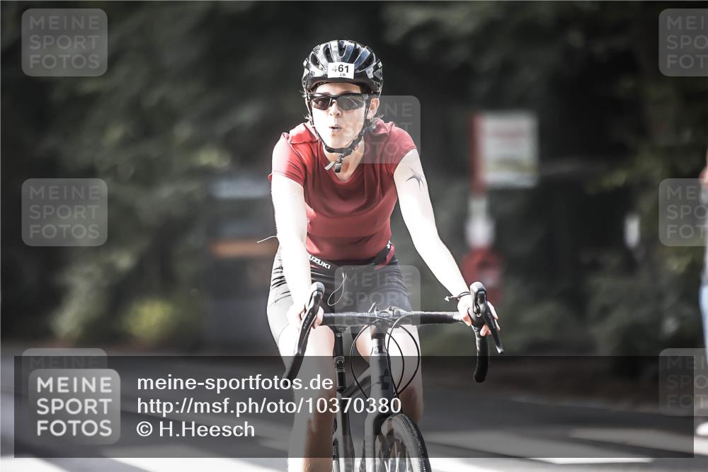 13.09.2026 - Stadtparktriathlon H.Heesch http://msf.ph/oto/10370380 13.09.2026 10:49:42 Radfahren 409, 442, 457, 461, 554 meine-sportfotos.de