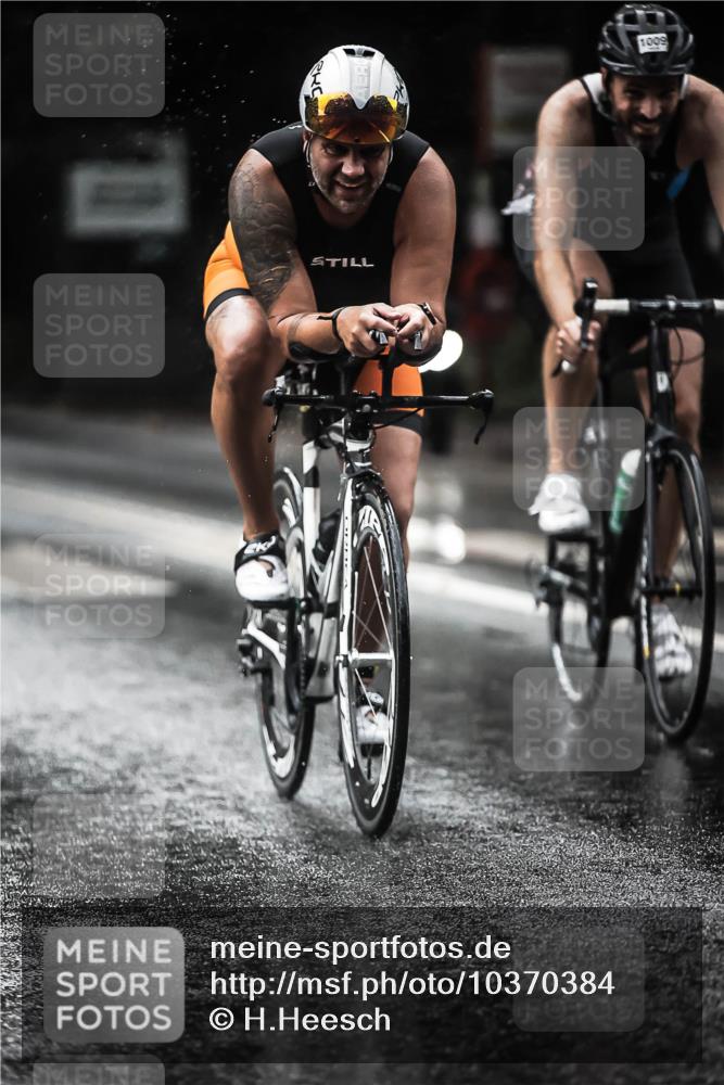 13.09.2026 - Stadtparktriathlon H.Heesch http://msf.ph/oto/10370384 13.09.2026 12:05:44 Radfahren 899, 918, 920, 954, 970, 980, 999, 1009, 1037, 1065 meine-sportfotos.de
