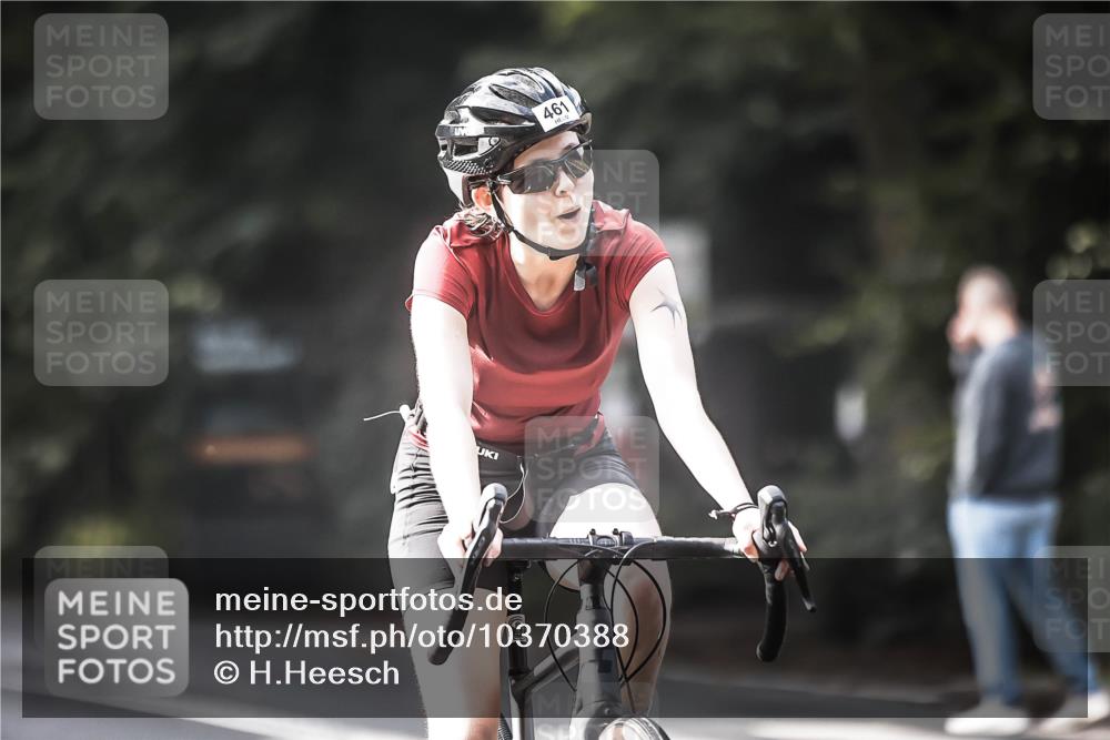 13.09.2026 - Stadtparktriathlon H.Heesch http://msf.ph/oto/10370388 13.09.2026 10:49:42 Radfahren 409, 442, 457, 461, 554 meine-sportfotos.de