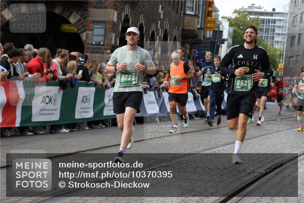 13.09.2026 - 21. swb-Marathon Bremen Strokosch-Dieckow http://msf.ph/oto/10370395 13.09.2026 13:36:25 Ziel 563, 1072, 1867, 2339, 2565, 2931, 2949, 3026, 3224, 3291, 3454, 3489, 4016, 4989, 5026, 5259, 5276, 5800, 5816, 6159, 6874, 6982, 7036, 7043, 7256, 7379, 7385, 7804, 8145, 8227, 8275, 8488, 8511, 8941, 9026, 9076, 9226, 9243, 9497, 9564, 13179, 13238, 164, 372, 900, 1738, 1880, 2467, 2673, 2731, 2819, 2823, 3067, 3585, 3815, 4006, 4050, 4182, 4216, 4304, 4414, 4676, 5061, 5656, 5781, 6340, 6516, 6527, 6568, 7039, 7249, 7344, 7656, 7765, 7808, 8525, 8723, 8790, 8905, 9776 meine-sportfotos.de