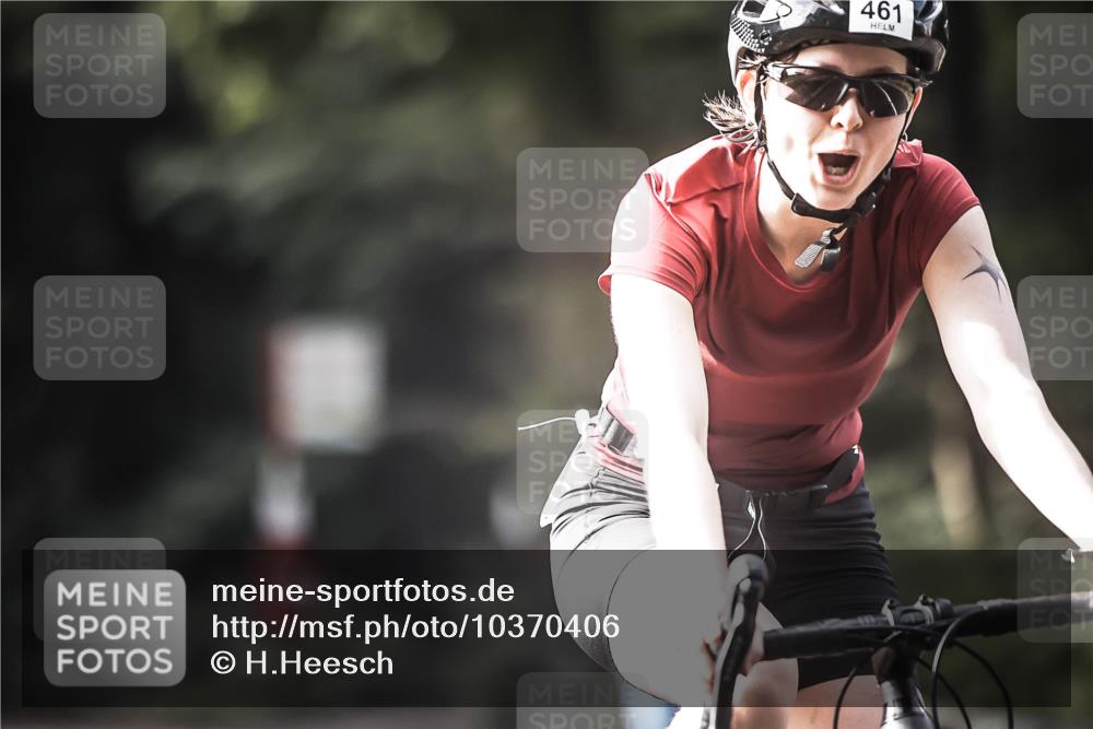 13.09.2026 - Stadtparktriathlon H.Heesch http://msf.ph/oto/10370406 13.09.2026 10:49:43 Radfahren 409, 442, 457, 461, 554 meine-sportfotos.de