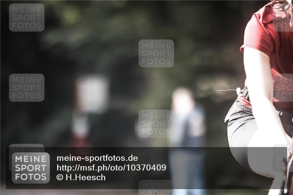 13.09.2026 - Stadtparktriathlon H.Heesch http://msf.ph/oto/10370409 13.09.2026 10:49:43 Radfahren 409, 442, 457, 461, 554 meine-sportfotos.de