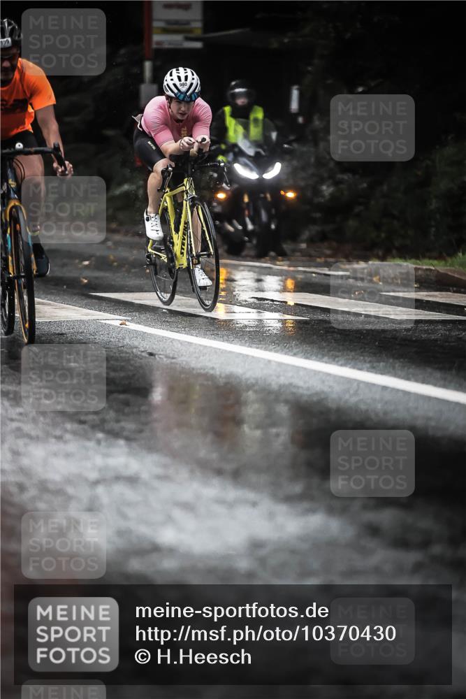 13.09.2026 - Stadtparktriathlon H.Heesch http://msf.ph/oto/10370430 13.09.2026 12:05:48 Radfahren 864, 894, 899, 918, 980, 999, 1009, 1037, 1051, 1065 meine-sportfotos.de