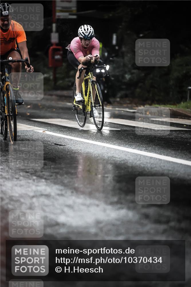 13.09.2026 - Stadtparktriathlon H.Heesch http://msf.ph/oto/10370434 13.09.2026 12:05:48 Radfahren 864, 894, 899, 918, 980, 999, 1009, 1037, 1051, 1065 meine-sportfotos.de