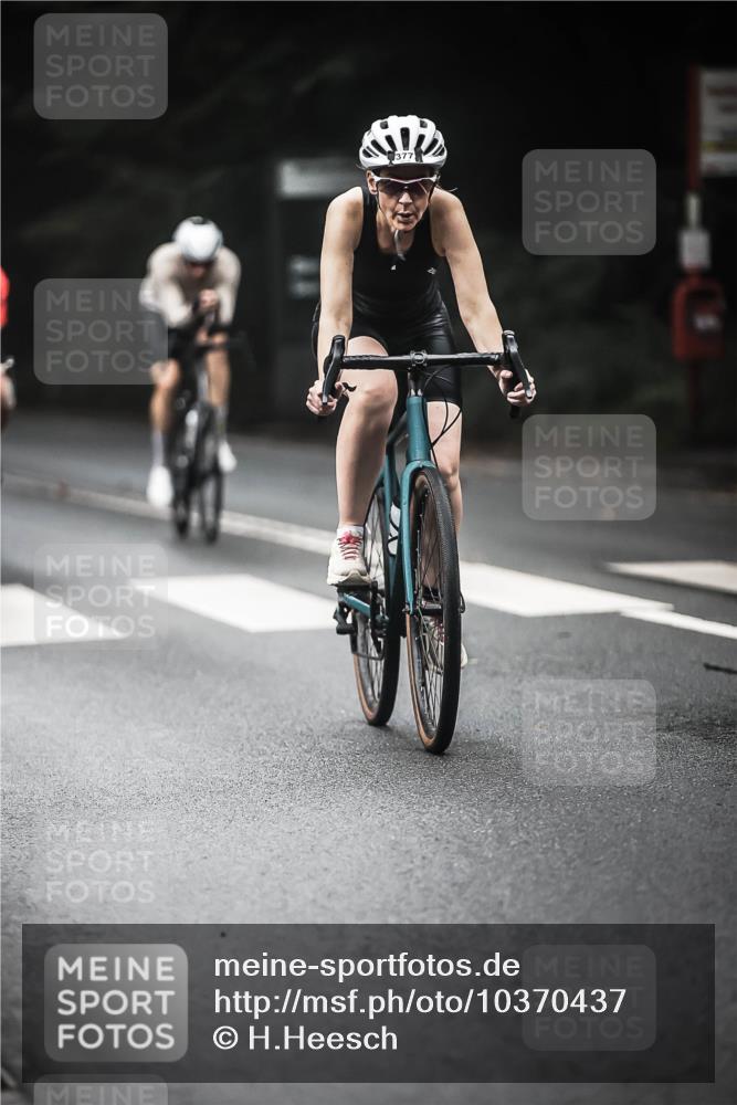 13.09.2026 - Stadtparktriathlon H.Heesch http://msf.ph/oto/10370437 13.09.2026 10:19:59 Radfahren 273, 323, 328, 377, 414, 434 meine-sportfotos.de