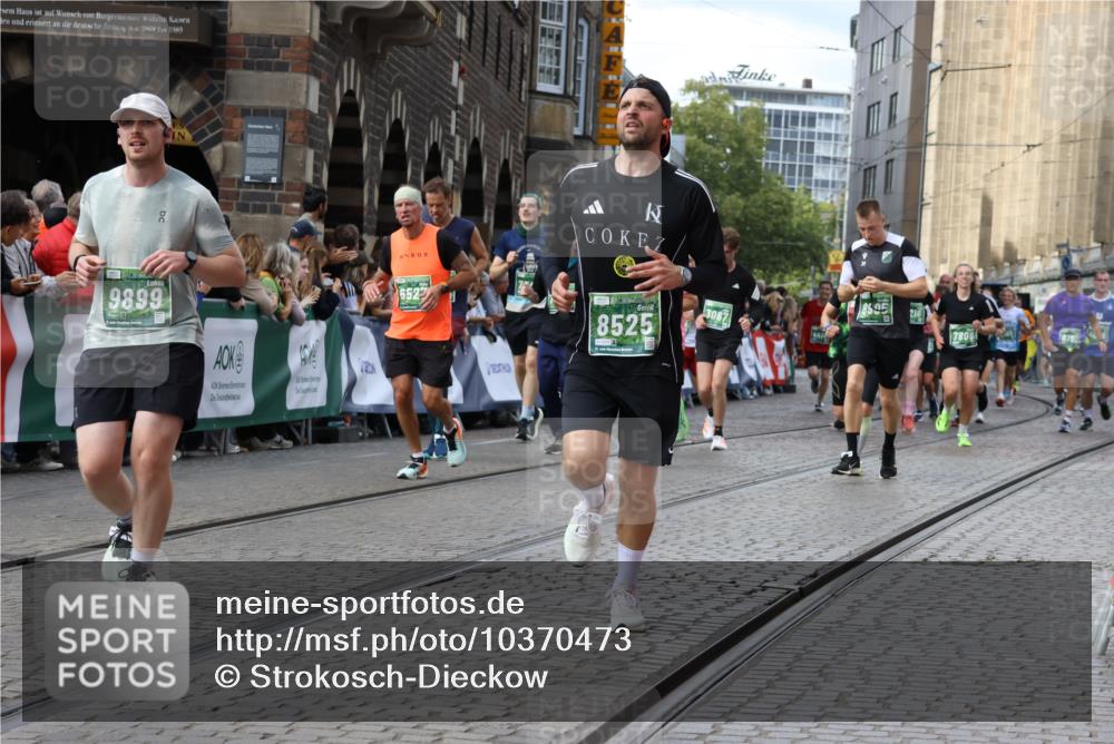 13.09.2026 - 21. swb-Marathon Bremen Strokosch-Dieckow http://msf.ph/oto/10370473 13.09.2026 13:36:26 Ziel 563, 1072, 1867, 2339, 2565, 2931, 2949, 3026, 3224, 3291, 3454, 3489, 4016, 4989, 5026, 5259, 5276, 5800, 5816, 6159, 6642, 6874, 6982, 7043, 7256, 7379, 7804, 8145, 8227, 8275, 8488, 8511, 8941, 9026, 9076, 9226, 9243, 9497, 9564, 13179, 13238, 164, 1738, 1880, 2467, 2673, 2731, 2819, 2823, 3067, 3585, 3815, 4006, 4050, 4182, 4216, 4304, 4414, 4676, 5061, 5656, 5781, 6280, 6340, 6516, 6527, 6568, 7039, 7237, 7249, 7344, 7656, 7765, 7808, 8723, 8790, 8905, 9776 meine-sportfotos.de