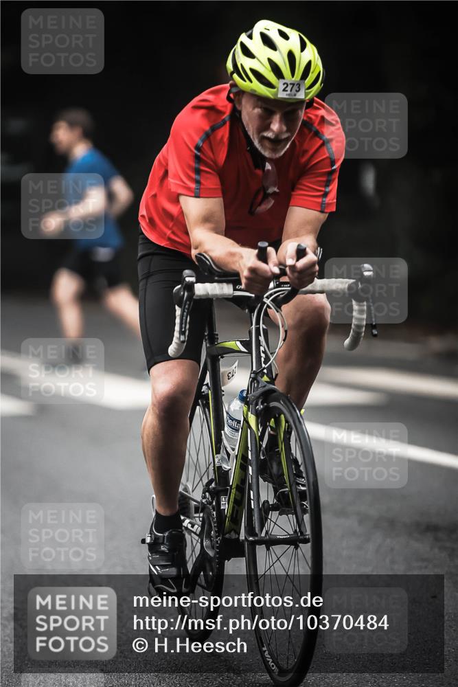 13.09.2026 - Stadtparktriathlon H.Heesch http://msf.ph/oto/10370484 13.09.2026 10:20:01 Radfahren 273, 323, 328, 346, 347, 377, 414, 434 meine-sportfotos.de