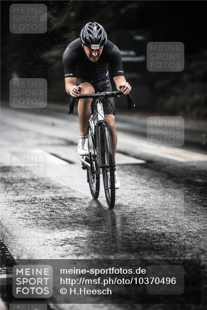 13.09.2026 - Stadtparktriathlon H.Heesch http://msf.ph/oto/10370496 13.09.2026 12:05:52 Radfahren 864, 894, 899, 980, 999, 1051, 1065 meine-sportfotos.de