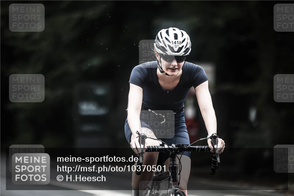 13.09.2026 - Stadtparktriathlon H.Heesch http://msf.ph/oto/10370501 13.09.2026 13:24:21 Radfahren 1410, 1418, 1480, 1494, 1501, 1523 meine-sportfotos.de
