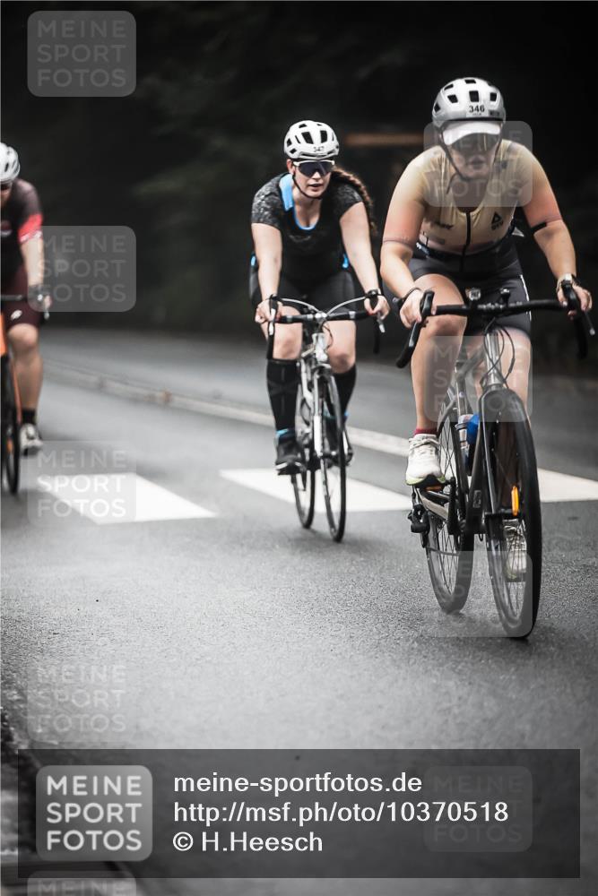 13.09.2026 - Stadtparktriathlon H.Heesch http://msf.ph/oto/10370518 13.09.2026 10:20:07 Radfahren 253, 273, 346, 347, 415, 432 meine-sportfotos.de