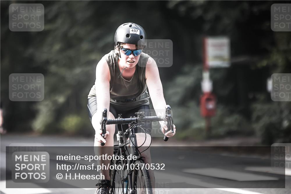 13.09.2026 - Stadtparktriathlon H.Heesch http://msf.ph/oto/10370532 13.09.2026 10:49:48 Radfahren 399, 407, 442, 457, 461, 548, 554 meine-sportfotos.de