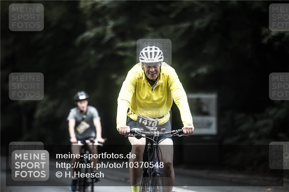 13.09.2026 - Stadtparktriathlon H.Heesch http://msf.ph/oto/10370548 13.09.2026 13:24:26 Radfahren 1410, 1418, 1454, 1480, 1494 meine-sportfotos.de