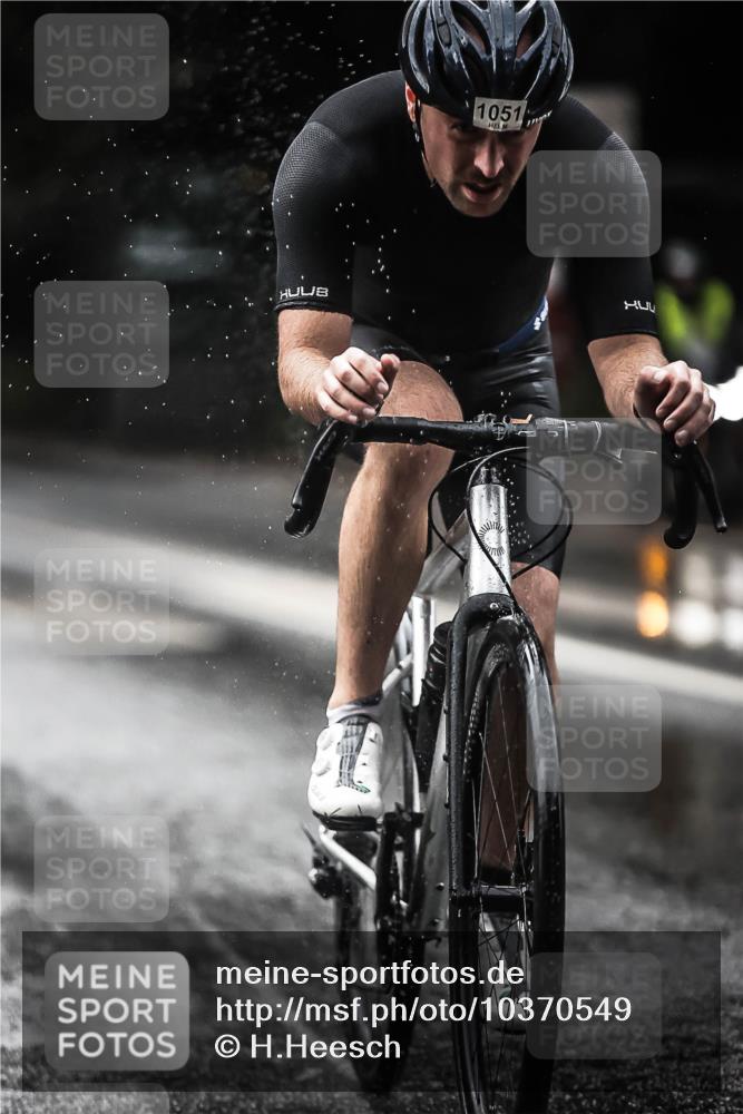 13.09.2026 - Stadtparktriathlon H.Heesch http://msf.ph/oto/10370549 13.09.2026 12:05:53 Radfahren 864, 894, 899, 980, 999, 1051, 1065 meine-sportfotos.de