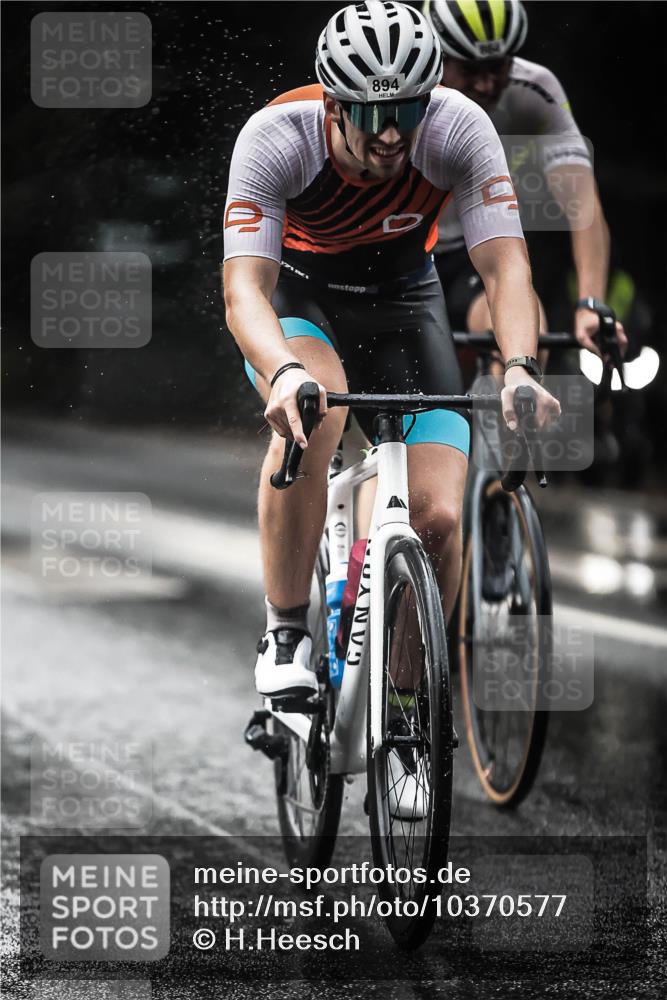 13.09.2026 - Stadtparktriathlon H.Heesch http://msf.ph/oto/10370577 13.09.2026 12:05:55 Radfahren 864, 894, 999, 1051, 1065 meine-sportfotos.de