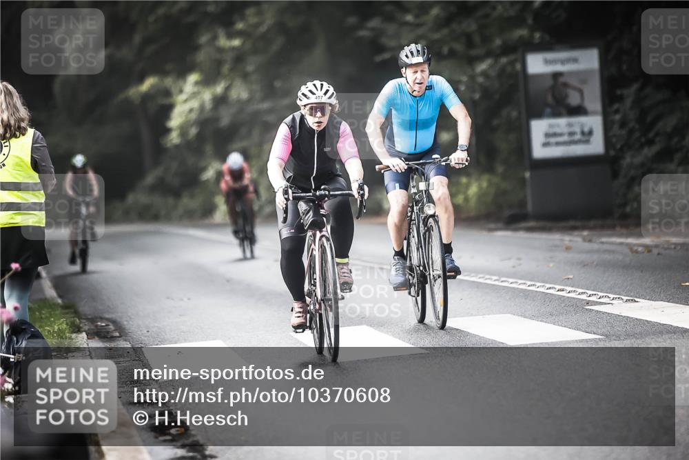 13.09.2026 - Stadtparktriathlon H.Heesch http://msf.ph/oto/10370608 13.09.2026 10:49:52 Radfahren 399, 407, 423, 442, 447, 457, 548 meine-sportfotos.de