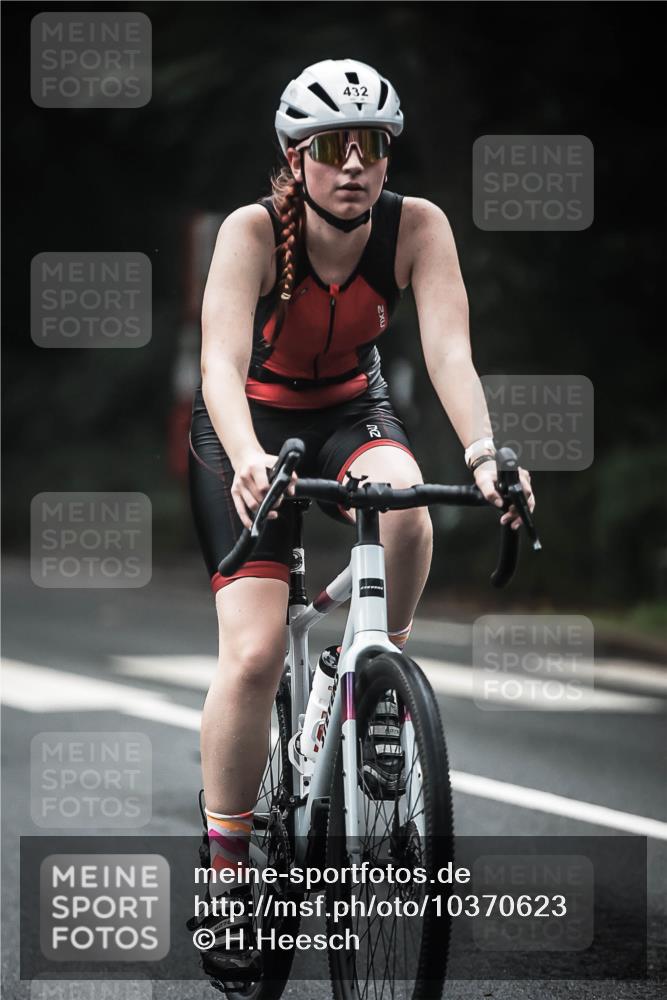 13.09.2026 - Stadtparktriathlon H.Heesch http://msf.ph/oto/10370623 13.09.2026 10:20:13 Radfahren 238, 253, 310, 346, 347, 400, 415, 432 meine-sportfotos.de