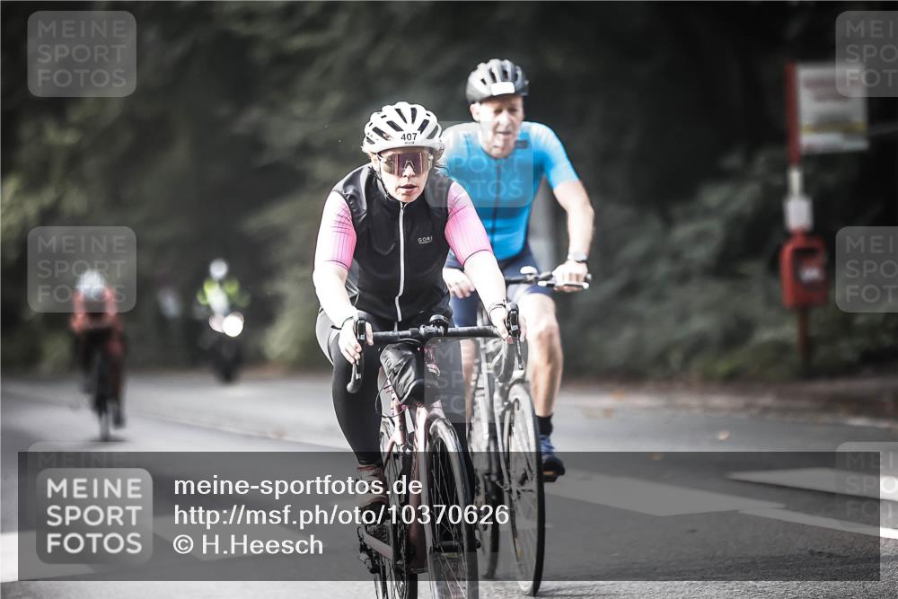 13.09.2026 - Stadtparktriathlon H.Heesch http://msf.ph/oto/10370626 13.09.2026 10:49:52 Radfahren 399, 407, 423, 442, 447, 457, 548 meine-sportfotos.de