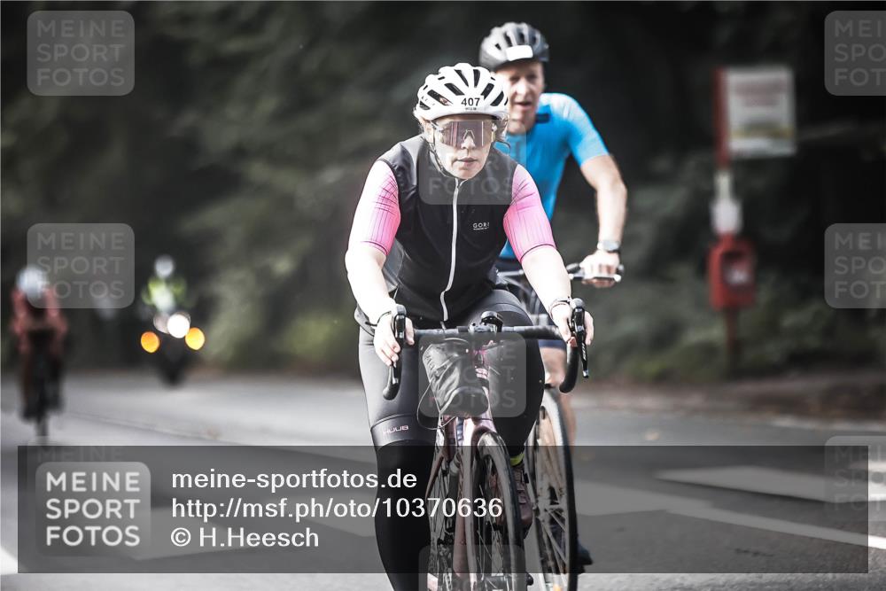 13.09.2026 - Stadtparktriathlon H.Heesch http://msf.ph/oto/10370636 13.09.2026 10:49:53 Radfahren 399, 407, 423, 447, 457, 548 meine-sportfotos.de