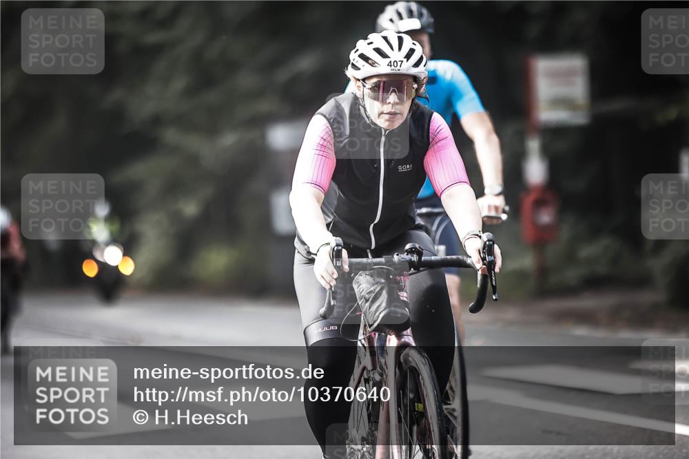13.09.2026 - Stadtparktriathlon H.Heesch http://msf.ph/oto/10370640 13.09.2026 10:49:53 Radfahren 399, 407, 423, 447, 457, 548 meine-sportfotos.de
