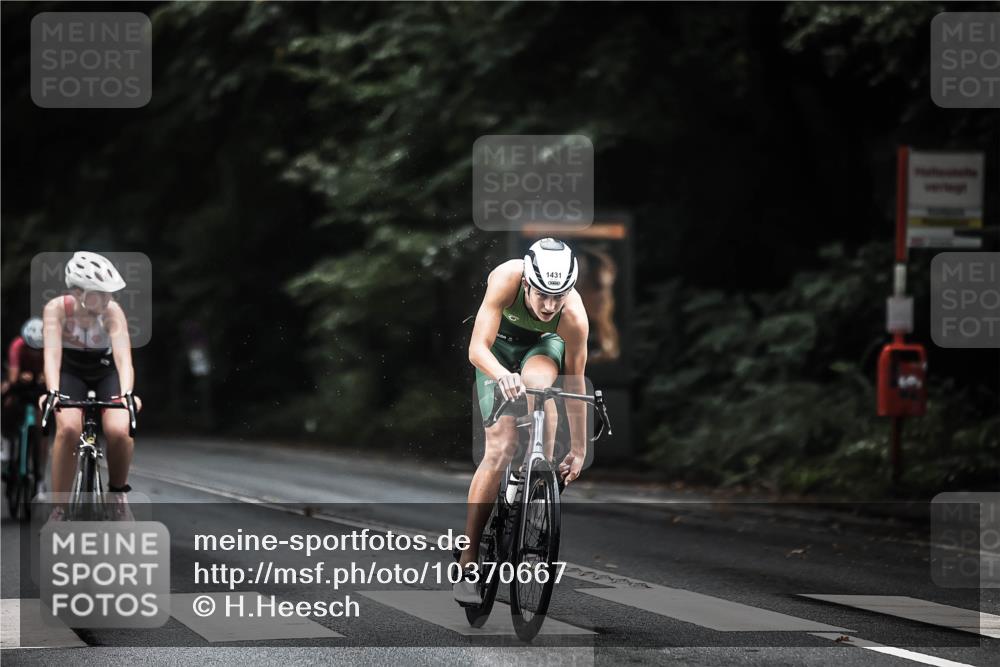 13.09.2026 - Stadtparktriathlon H.Heesch http://msf.ph/oto/10370667 13.09.2026 13:24:40 Radfahren 1359, 1389, 1427, 1431, 1445, 1502 meine-sportfotos.de
