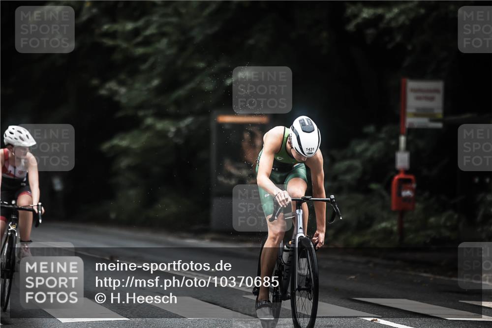 13.09.2026 - Stadtparktriathlon H.Heesch http://msf.ph/oto/10370685 13.09.2026 13:24:40 Radfahren 1359, 1389, 1427, 1431, 1445, 1502 meine-sportfotos.de