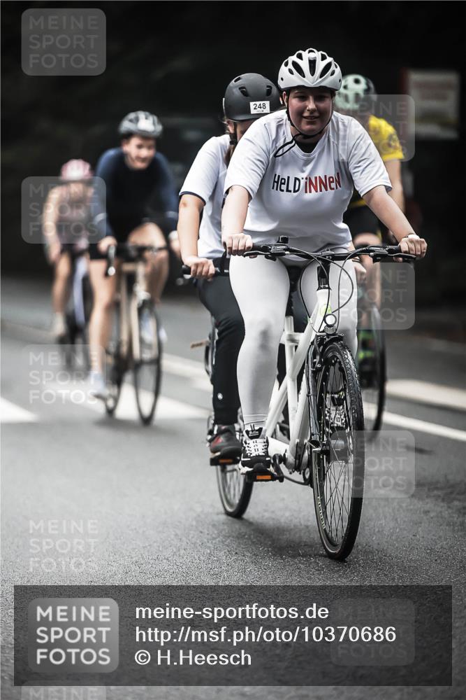 13.09.2026 - Stadtparktriathlon H.Heesch http://msf.ph/oto/10370686 13.09.2026 10:20:19 Radfahren 238, 248, 308, 310, 385, 390, 400, 433, 450 meine-sportfotos.de