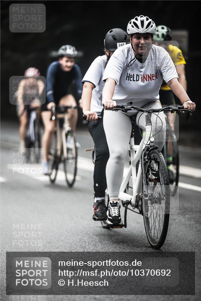 13.09.2026 - Stadtparktriathlon H.Heesch http://msf.ph/oto/10370692 13.09.2026 10:20:19 Radfahren 238, 248, 308, 310, 385, 390, 400, 433, 450 meine-sportfotos.de