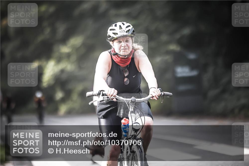 13.09.2026 - Stadtparktriathlon H.Heesch http://msf.ph/oto/10370706 13.09.2026 10:49:58 Radfahren 359, 407, 423, 447, 548 meine-sportfotos.de