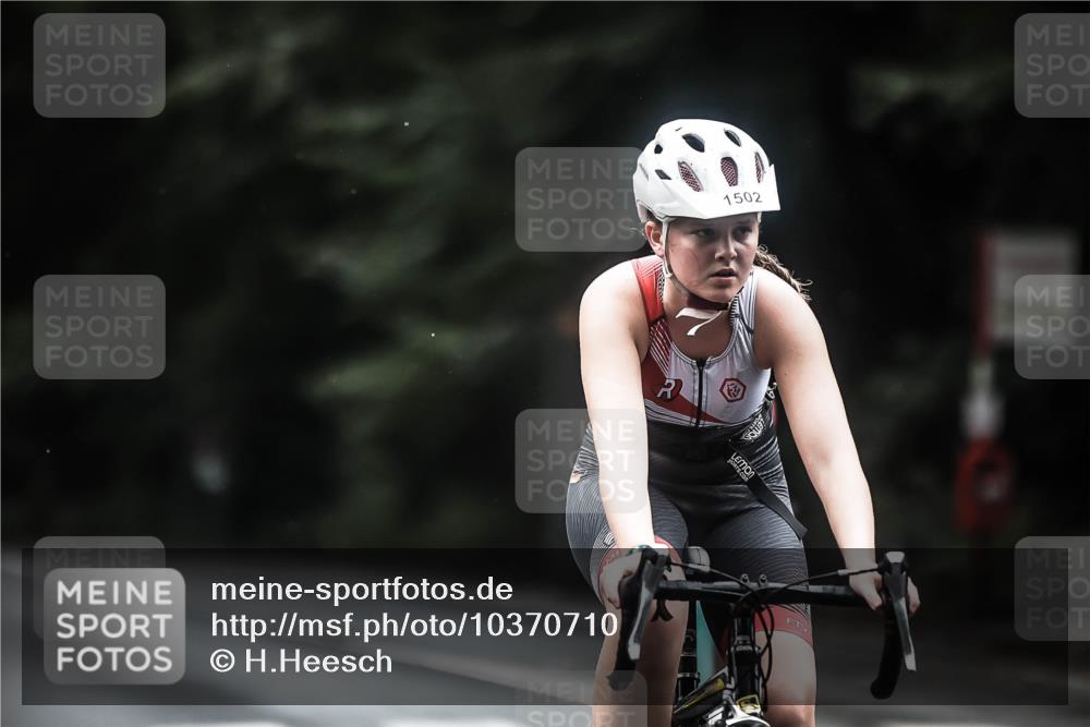 13.09.2026 - Stadtparktriathlon H.Heesch http://msf.ph/oto/10370710 13.09.2026 13:24:42 Radfahren 1389, 1427, 1431, 1445, 1462, 1502 meine-sportfotos.de