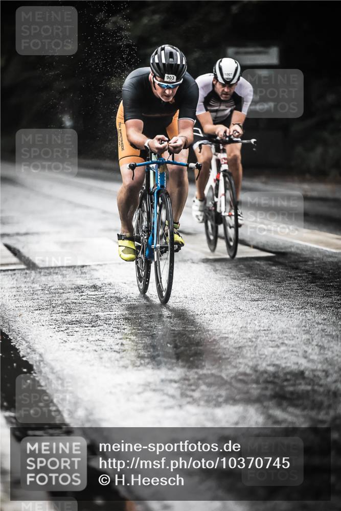 13.09.2026 - Stadtparktriathlon H.Heesch http://msf.ph/oto/10370745 13.09.2026 12:06:19 Radfahren 884, 886, 903, 955, 1007, 1045 meine-sportfotos.de