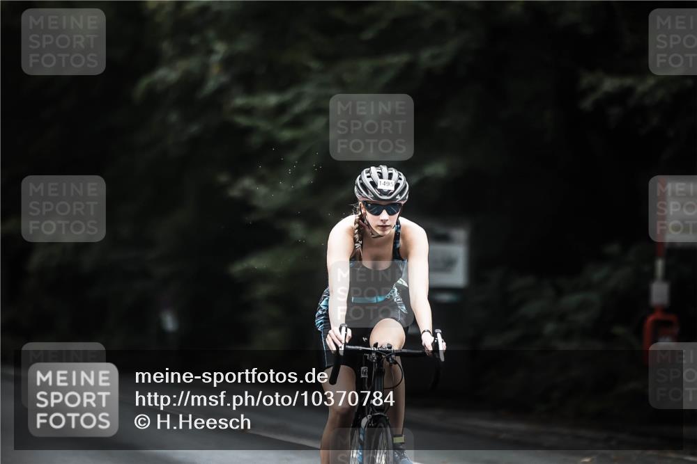 13.09.2026 - Stadtparktriathlon H.Heesch http://msf.ph/oto/10370784 13.09.2026 13:24:53 Radfahren 1330, 1412, 1443, 1462, 1495, 1509 meine-sportfotos.de