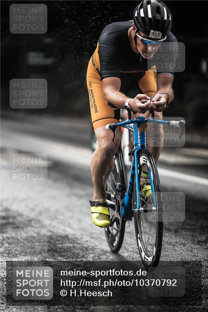 13.09.2026 - Stadtparktriathlon H.Heesch http://msf.ph/oto/10370792 13.09.2026 12:06:20 Radfahren 884, 886, 903, 955, 1007, 1025, 1045 meine-sportfotos.de